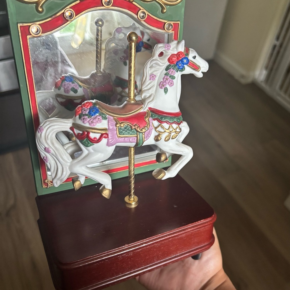 Carousel Horse San franciso Music Box Co Porcelain Wood Base Circus music 1990s
